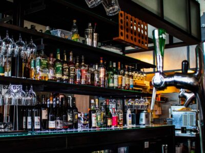 Morrell_0001_Bar 2.jpg
